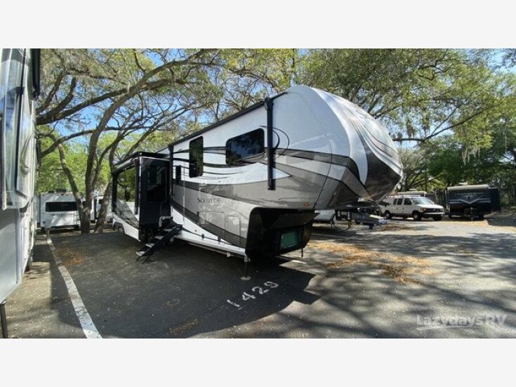 Thumbnail Photo undefined for New 2023 Grand Design Solitude